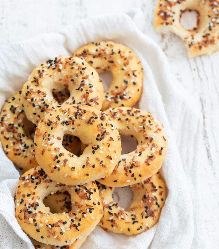 Everything bagels in a pile.