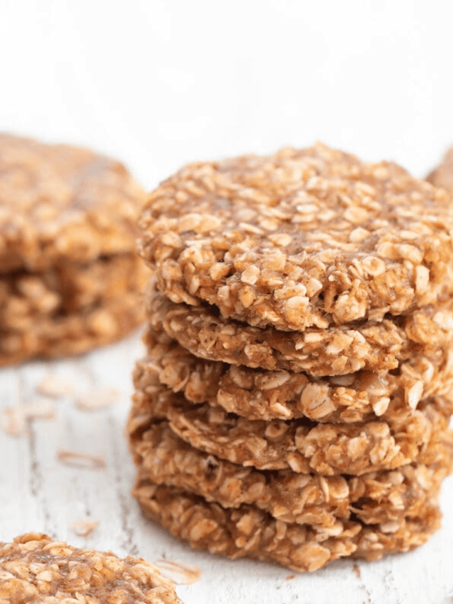 3 INGREDIENT NO BAKE CHEWY OATMEAL COOKIES (NO FLOUR, EGGS, REFINED