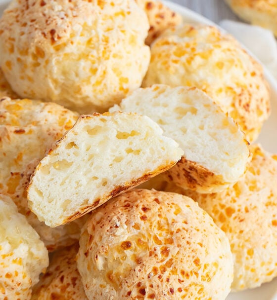 2 Ingredient Cheese Bread Rolls (No Yeast, Eggs, Butter or Oil) Kirbie's Cravings