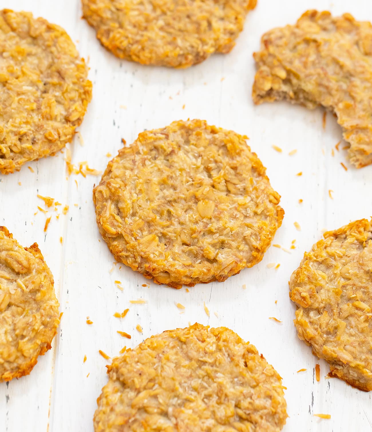 4 Ingredient Crispy Coconut Oatmeal Cookies (No Flour, Added Sugar