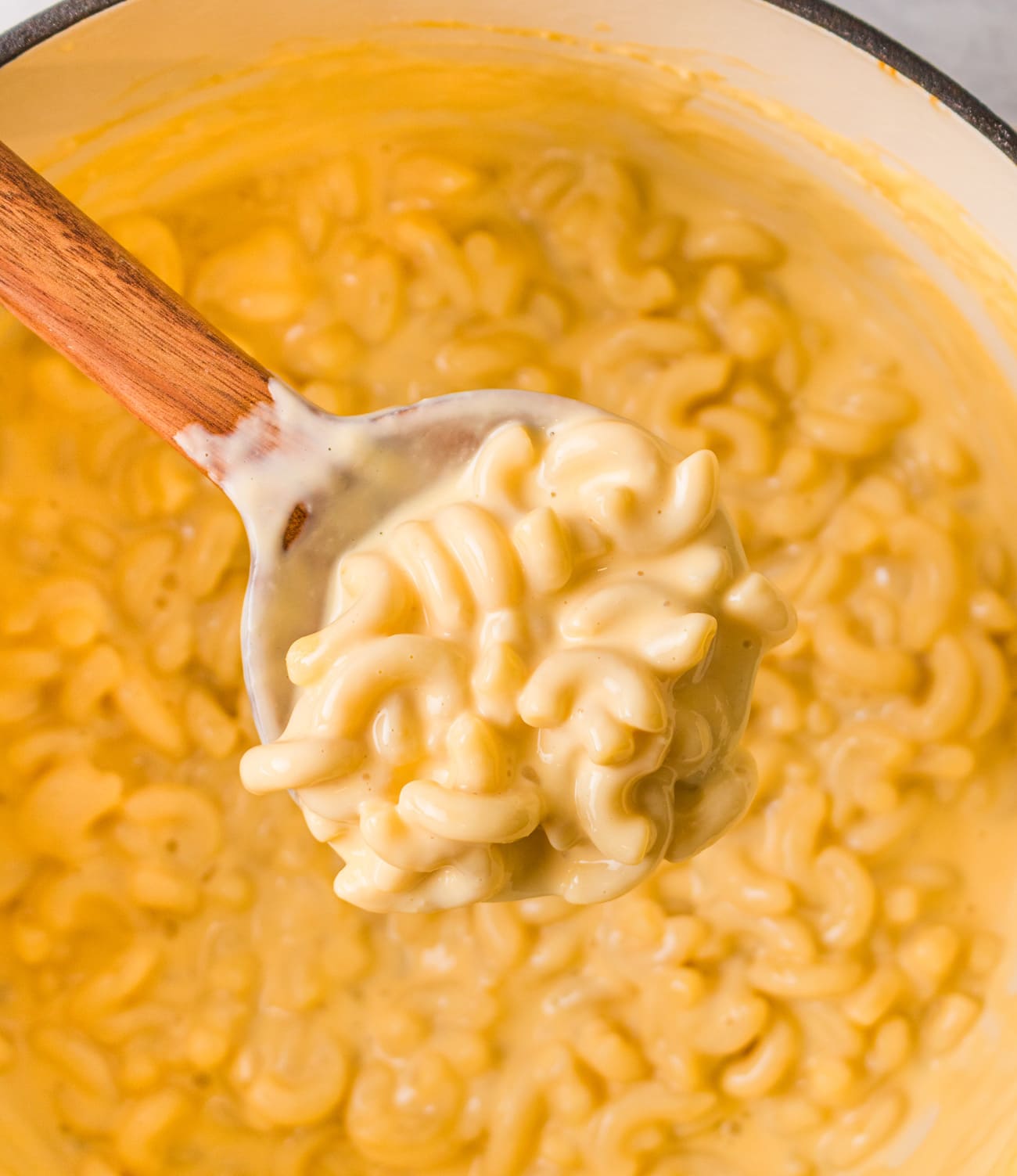 3 Ingredient Creamy Macaroni and Cheese - Kirbie's Cravings