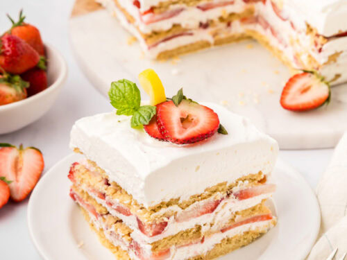 no-bake-strawberry-lemon-cake-