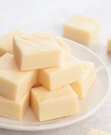 cropped-2-ingredient-vanilla-fudge-9.jpg