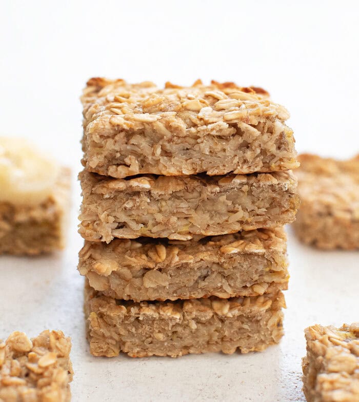 Soft and chewy banana oatmeal bars