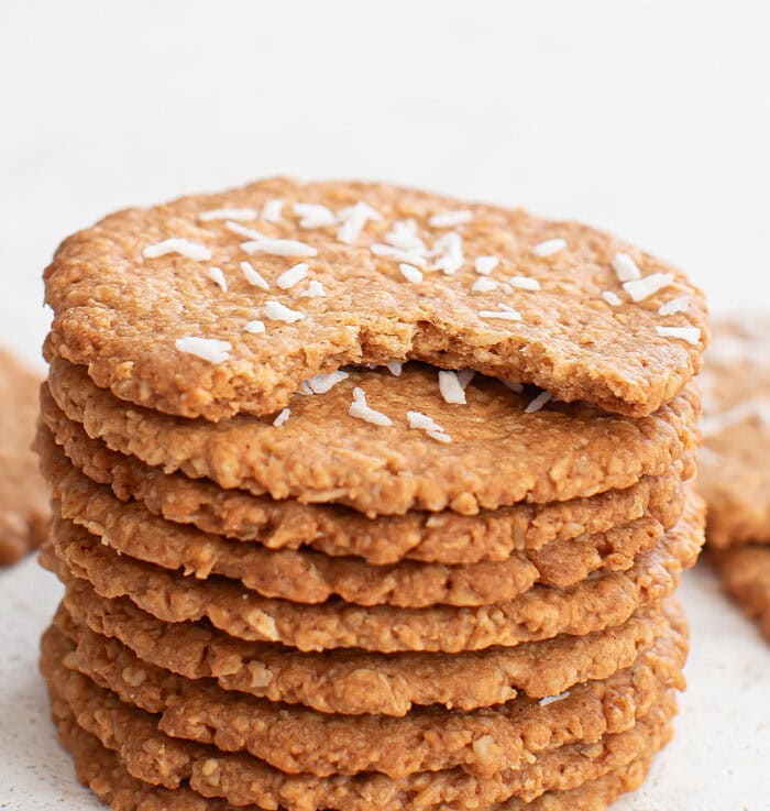 Thin and delicate Coconut Oatmeal Cookies
