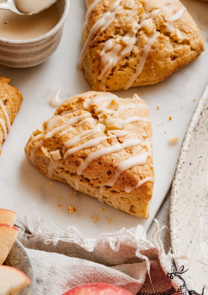 Apple scones with an icing