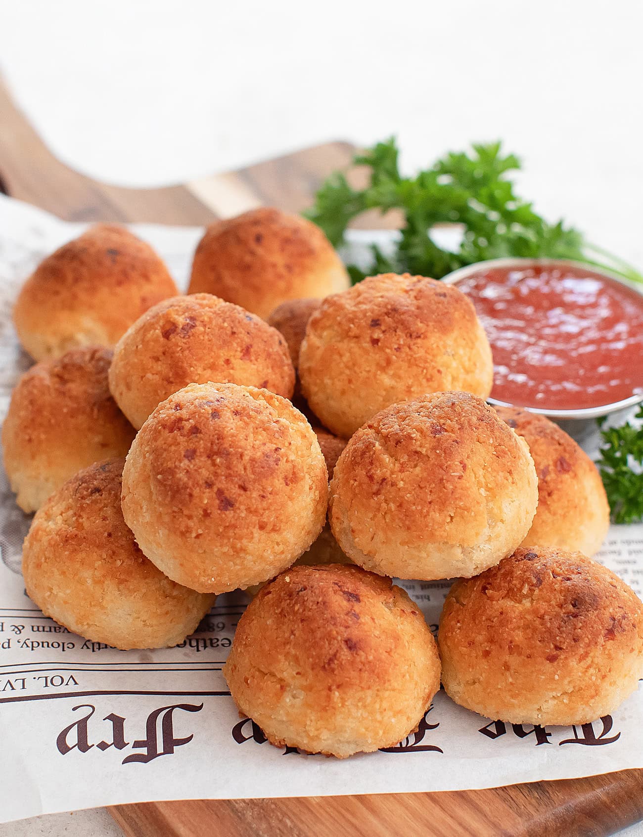 3 Ingredient Keto Crispy Cottage Cheese Balls