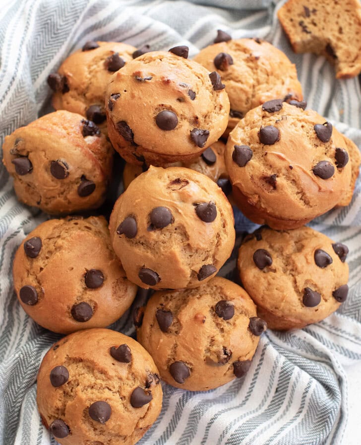 Cottage cheese muffins with chocolate chips
