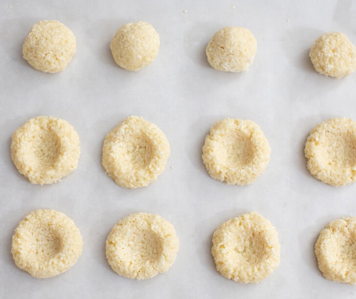 How to make Thumbprint Cookies