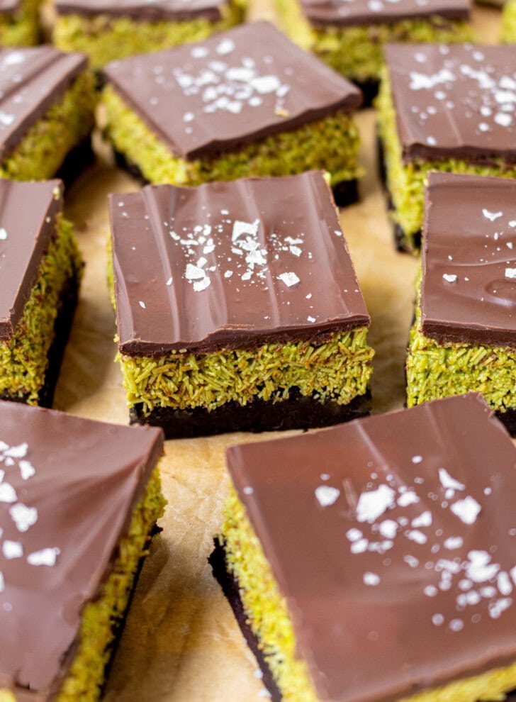 Dubai chocolate brownies on parchment paper