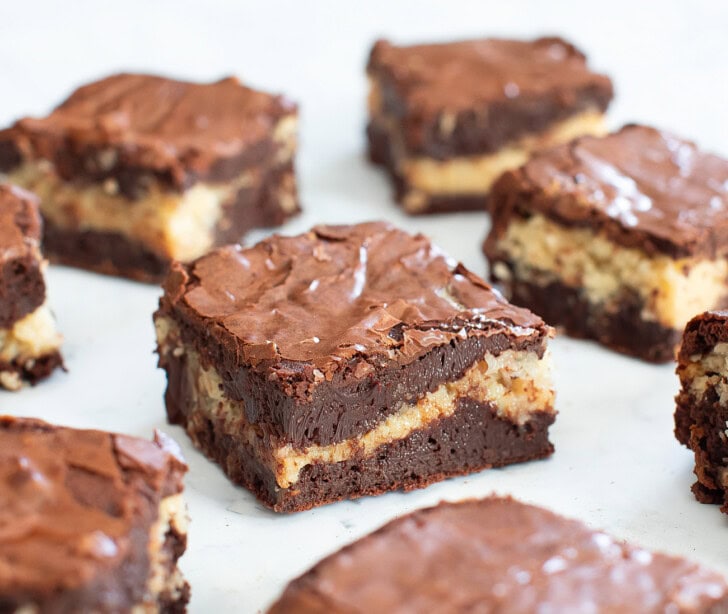 The layers of coconut macaroon brownies